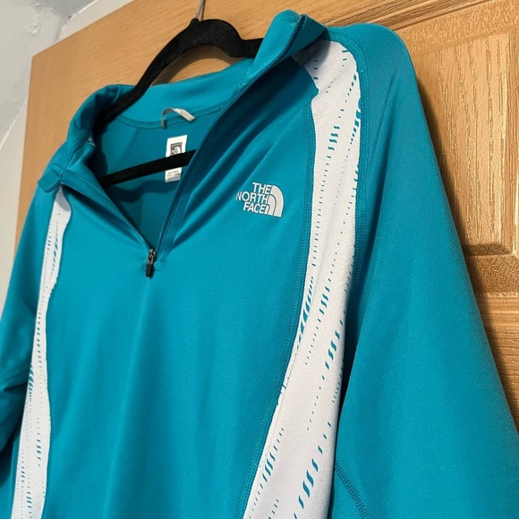 Women's North Face 1/4 Zip Pullover Sweatshirt Jacket - Turquoise Blue - Medium - Picture 5 of 11